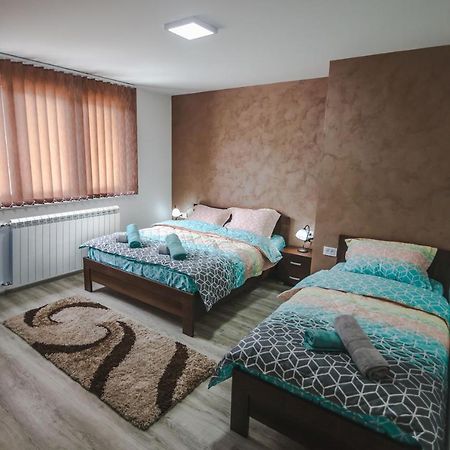 Kristal Apartmani Arandelovac Exterior photo