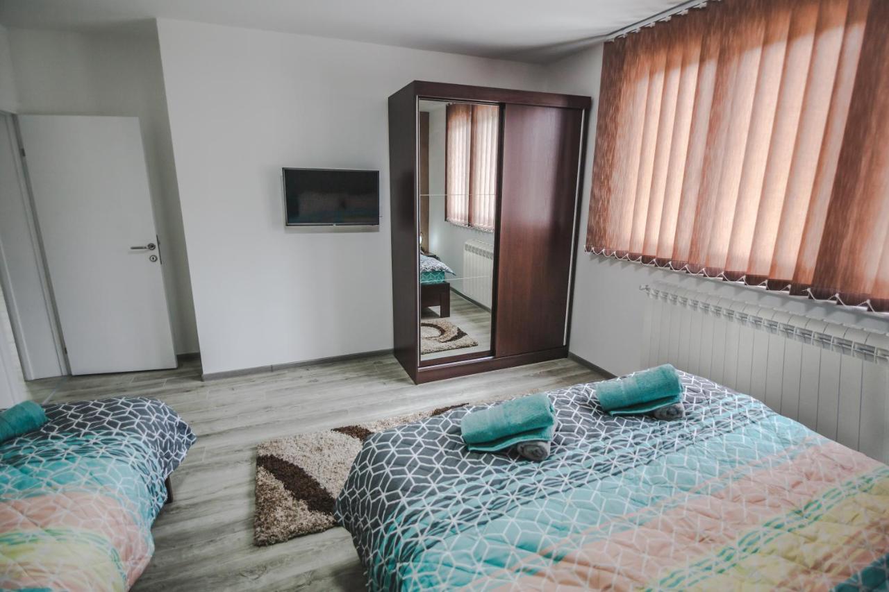 Kristal Apartmani Arandelovac Exterior photo