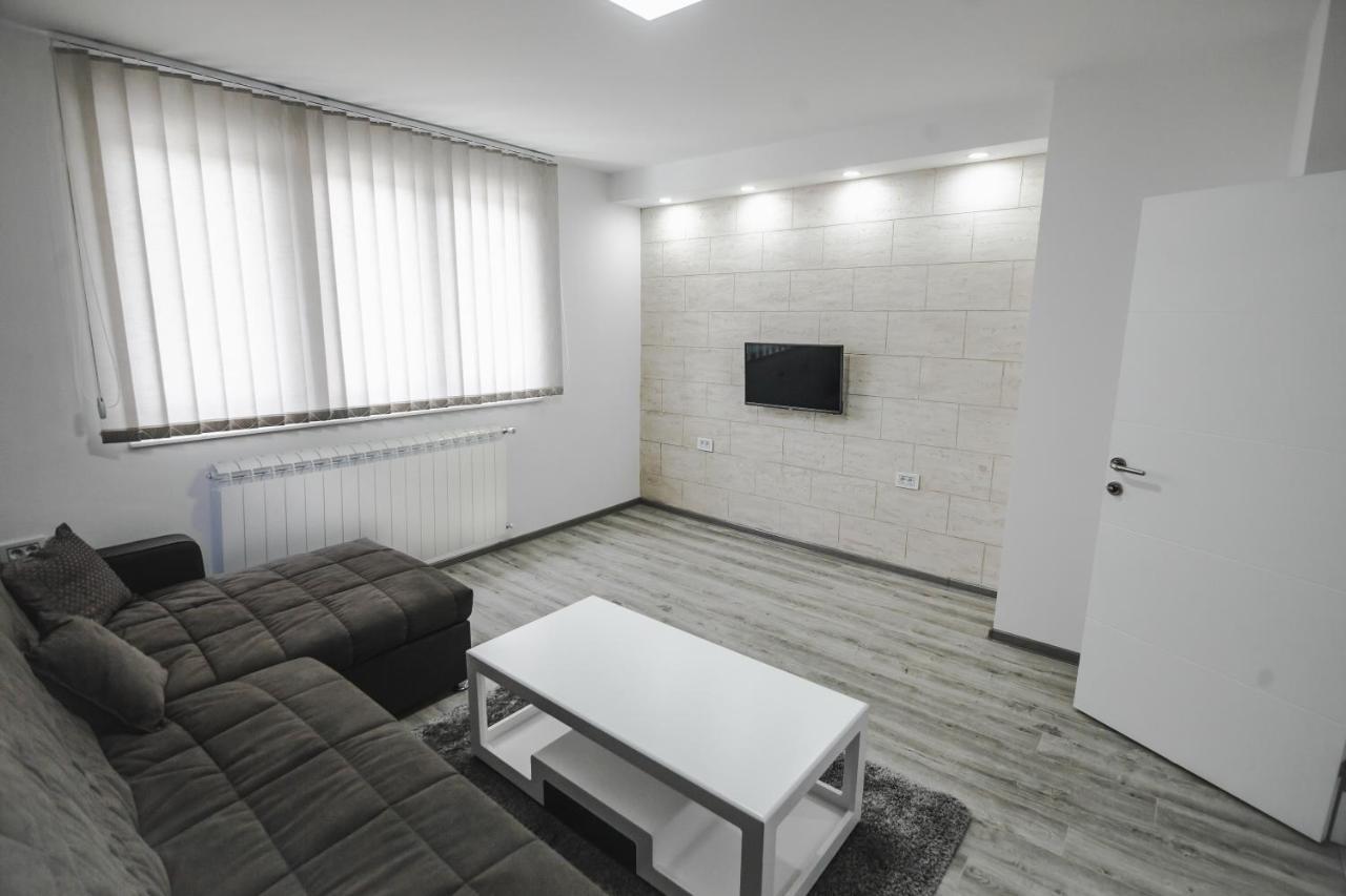Kristal Apartmani Arandelovac Exterior photo